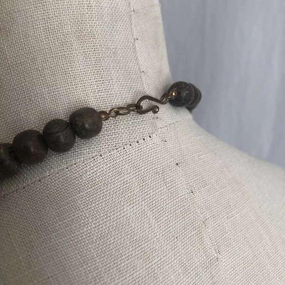 Boho Wood Gold Inlay Statement Pendant Necklace Artisan Flower Leaves Beads 26" - Picture 4 of 5